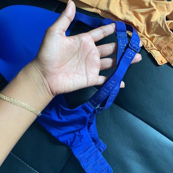 V.S Lightly Lined t-shirt wireless bra ORANGE LEFT - Picture 4 of 7